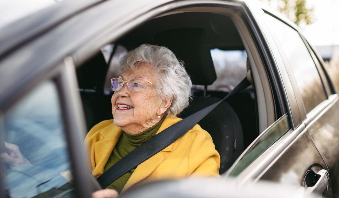 Conducteurs Seniors : Les 7 erreurs fatales qui menacent votre sécurité au volant